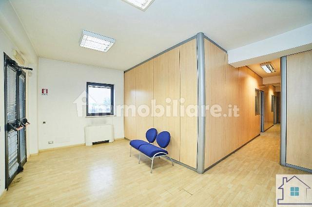 Shared office in Via Prenestina, Roma - Photo 1