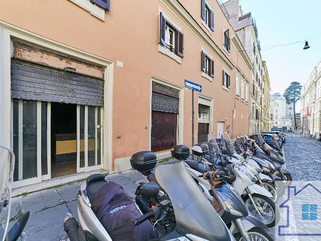 Shared office in Via di San Vitale, Roma - Photo 1