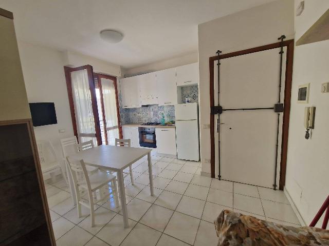 2-room flat in Via Fratelli Rosselli, Nettuno - Photo 1