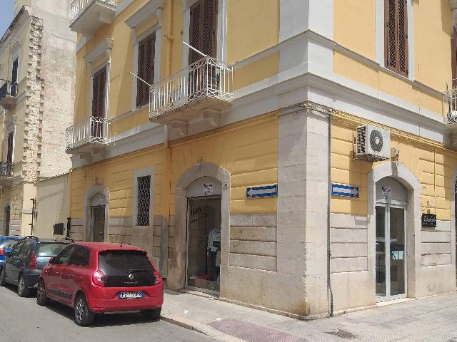 Geschäft in Via Umberto I 277, Trani - Foto 1