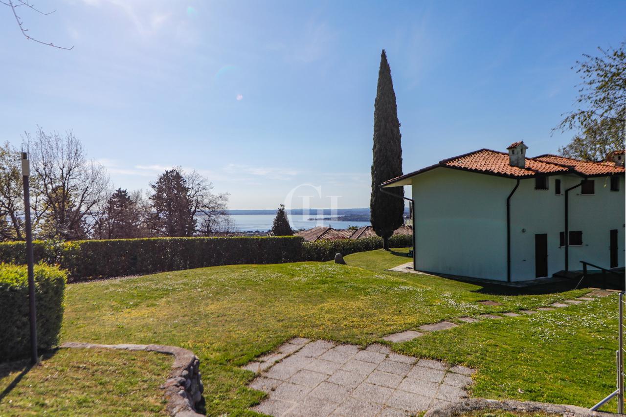 Villa a schiera in vendita a Padenghe Sul Garda