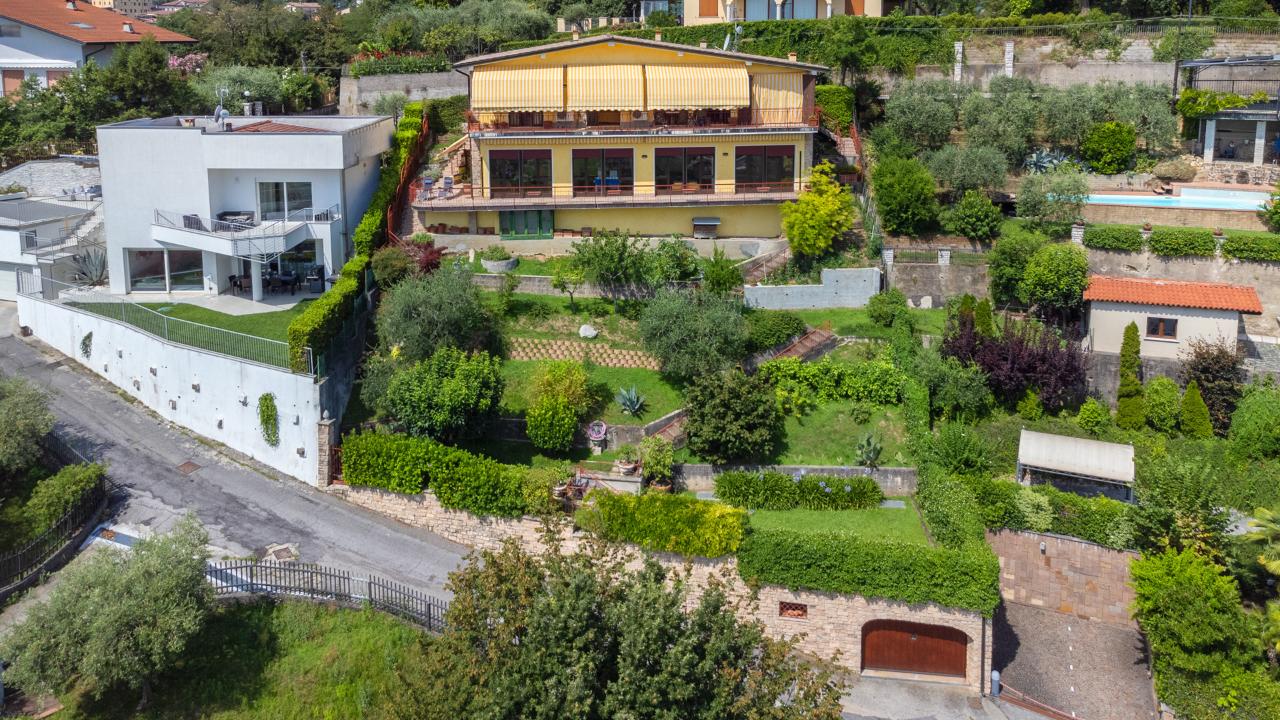 Villa unifamiliare in vendita a Soiano Del Lago