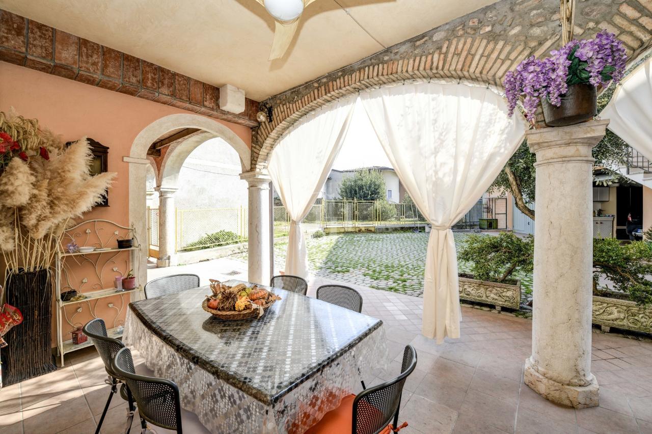 Villa unifamiliare in vendita a Pozzolengo