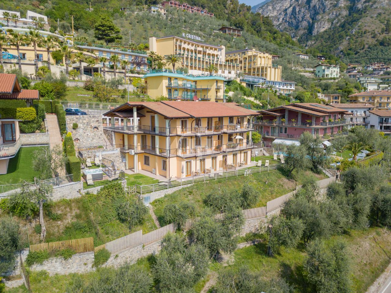 Villa unifamiliare in vendita a Limone Sul Garda