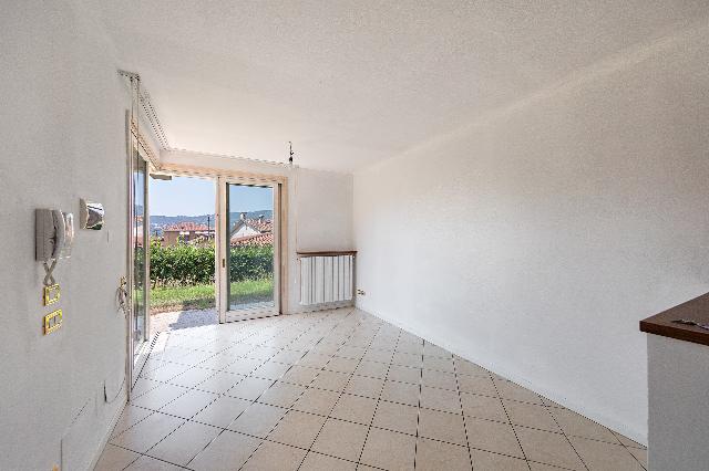 3-room flat, Salò - Photo 1