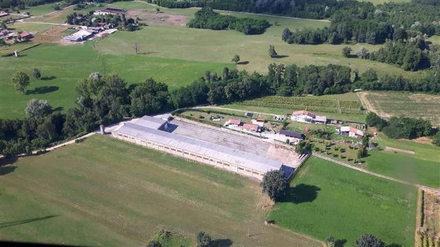 Industrial shed in {3}, - Photo 1