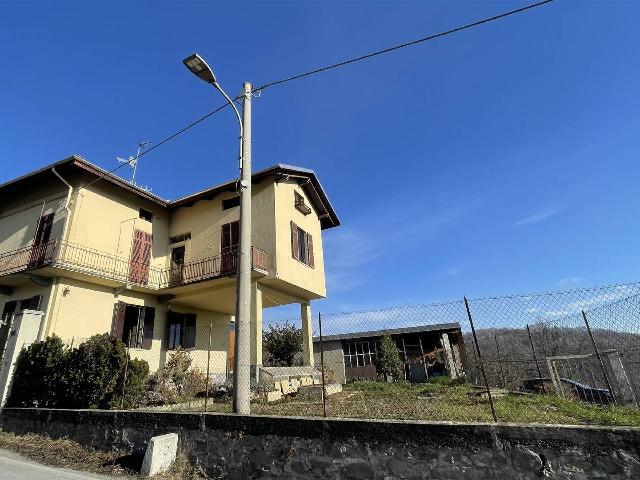 Villa in Via Santuario di Oropa  260, Biella - Foto 1