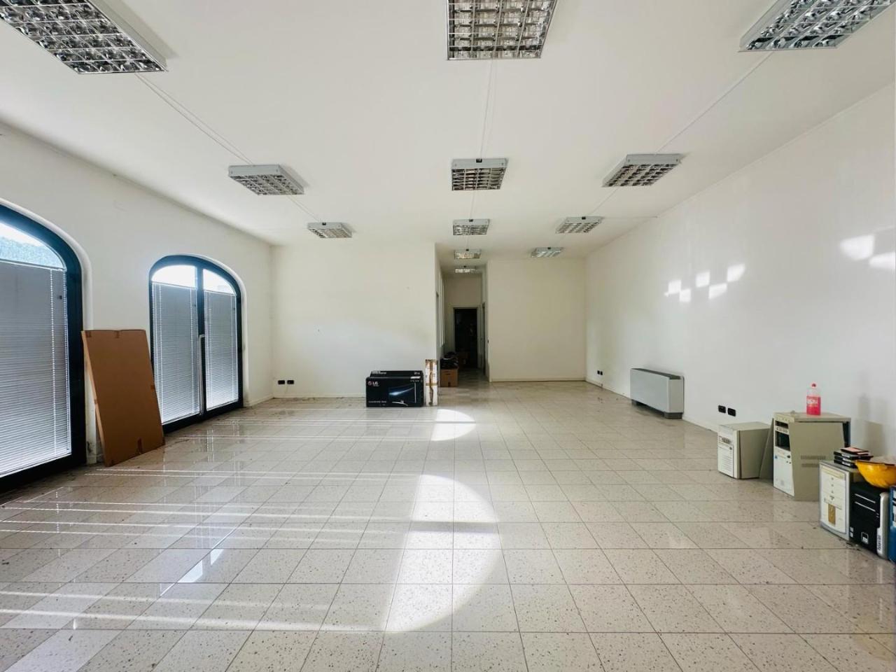 Ufficio in , Porcari, {3} - Foto 2