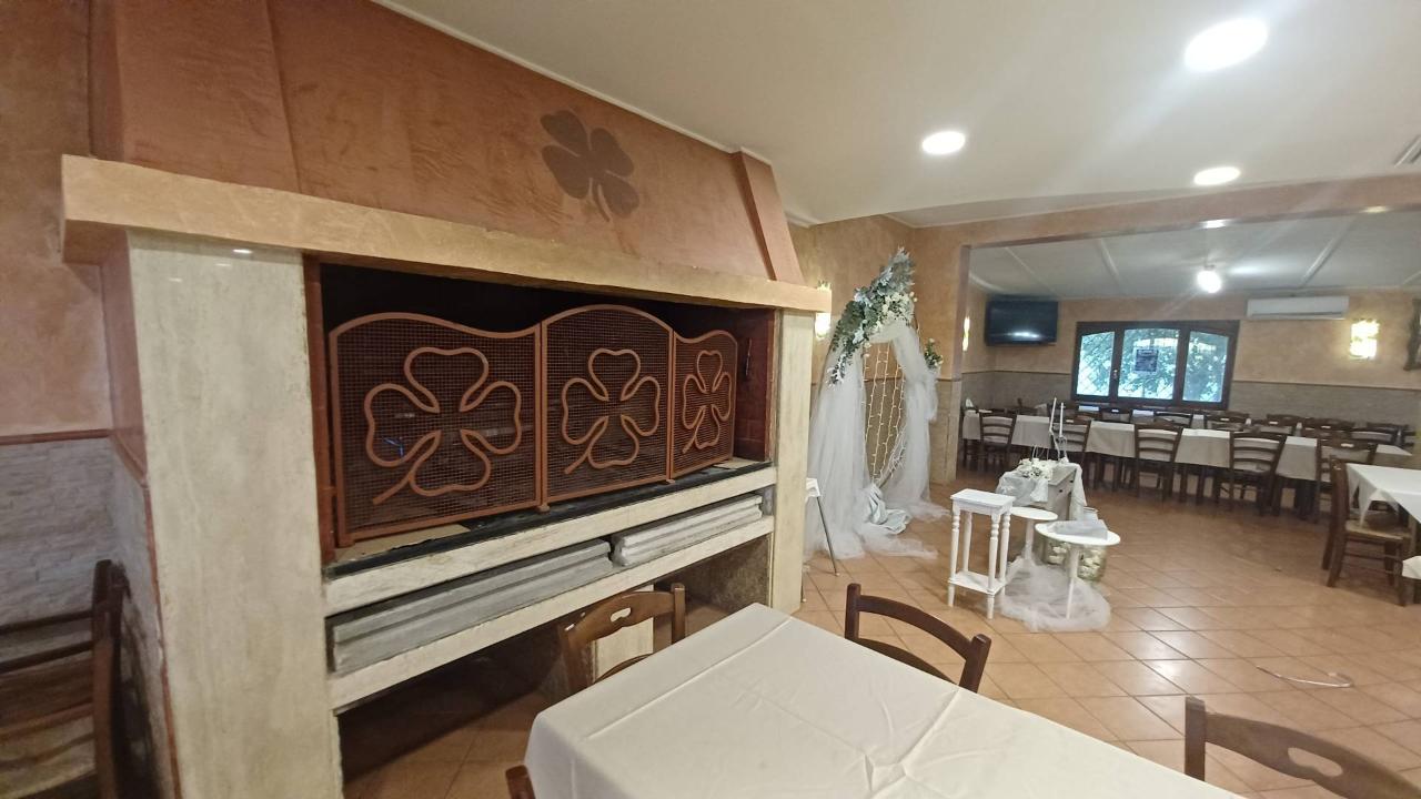 Negozio in Via Pontinia Km 106500, Terracina, {3} - Foto 2