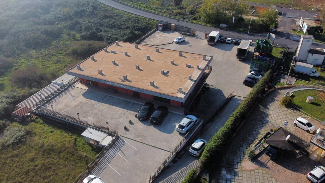 Negozio in Viale Fabrateria Vetus, Ceccano, {3} - Foto 2