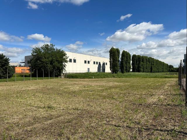 Residential building land in Via Isonzo, Mestrino - Photo 1