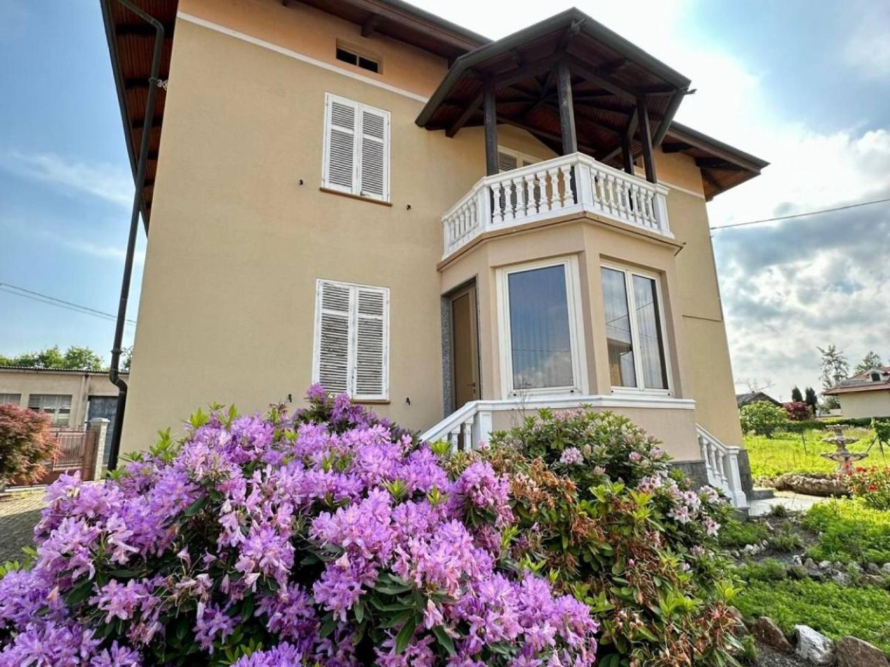 Villa in vendita a Cossato