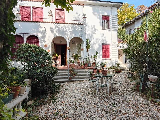 Villa in Via Corrado Valentini, Pesaro - Foto 1