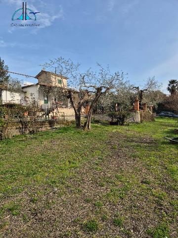 Mansion in Via degli Aceri 66, Fara in Sabina - Photo 1