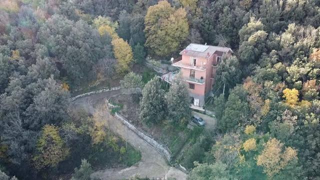 Villa in vendita a Nerola