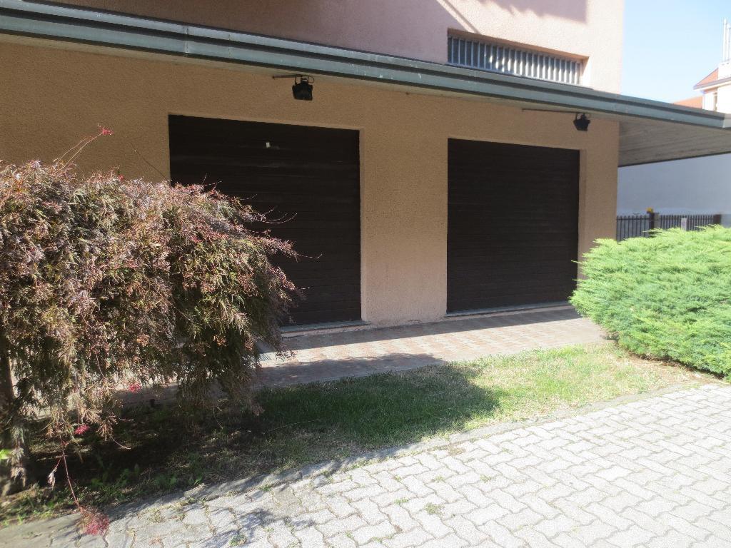 Negozio in Via Pacinotti, Lissone, {3} - Foto 1