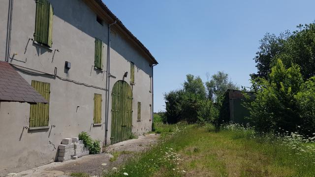 Country house or cottage in {3}, Via Guastalla - Photo 1