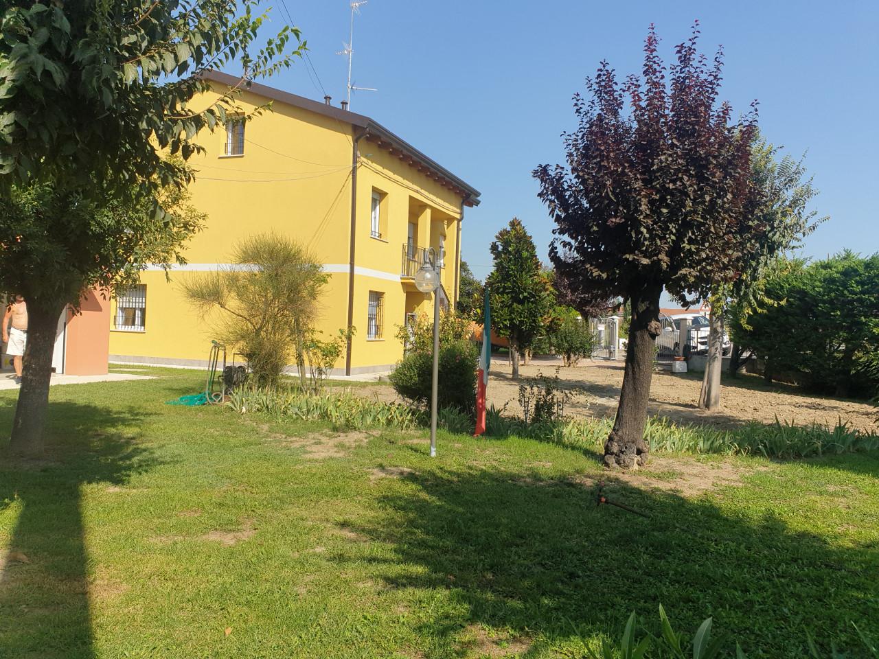 Villa in affitto a Novi Di Modena