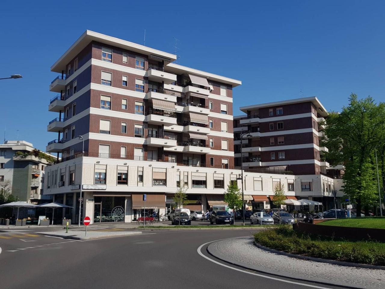 Ufficio in Largo G. Giardino 7, Busto Arsizio, {3} - Foto 2