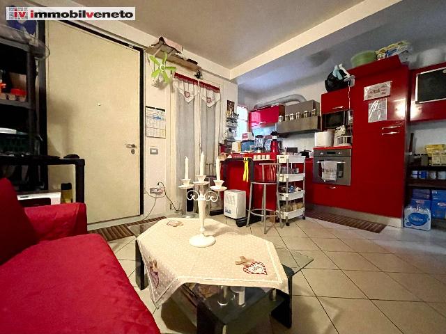 Vierzimmerwohnung in Via Roma 52, Lonigo - Foto 1