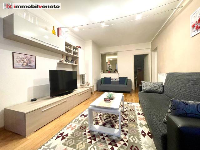 Vierzimmerwohnung in Via Roma 52, Lonigo - Foto 1