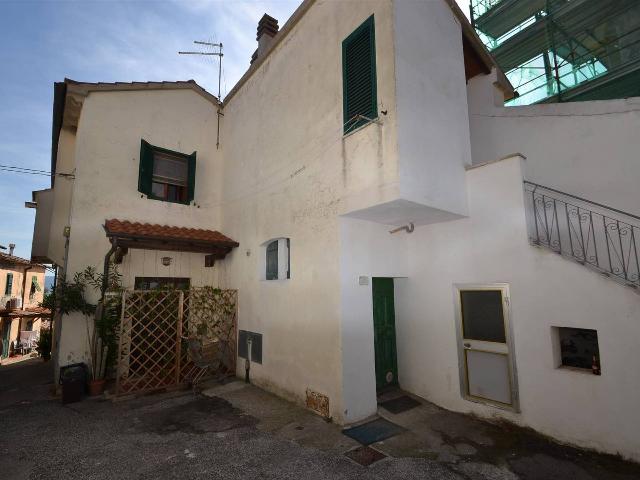 3-room flat in Via delle Casette, Rosignano Marittimo - Photo 1