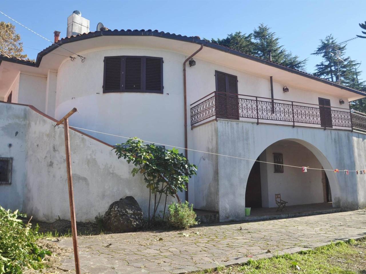 Villa in vendita a Castellina Marittima