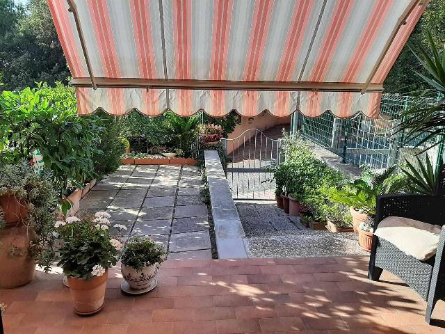 2-room flat in Via Roma, Castellina Marittima - Photo 1