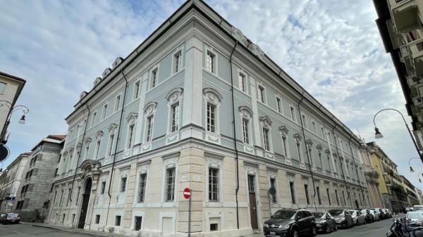 Stabile - Palazzo in vendita a Torino