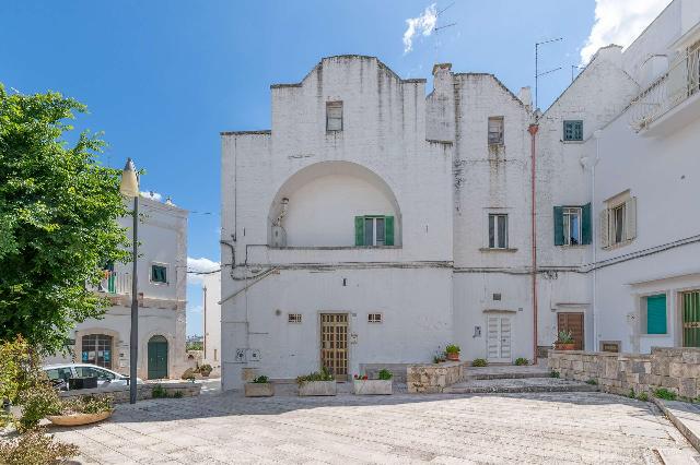 Mansion in Largo San Rocco, Locorotondo - Photo 1