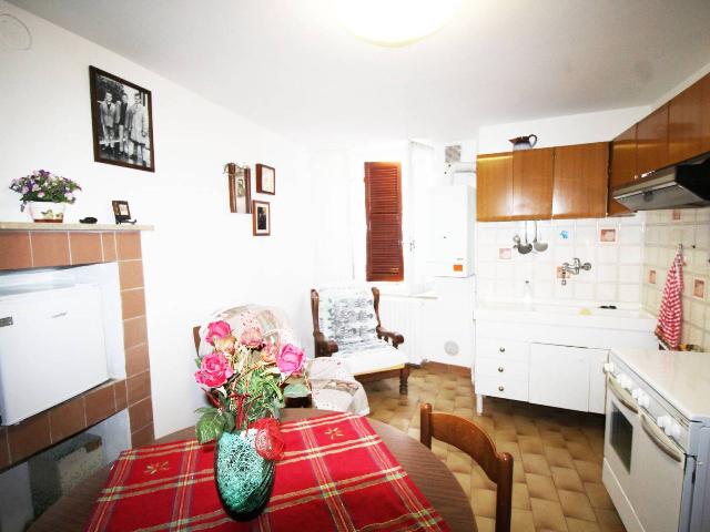 3-room flat in Via Roma, Fermignano - Photo 1