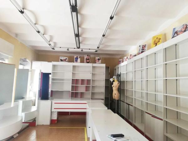 Negozio in , Fermignano, {3} - Foto 1