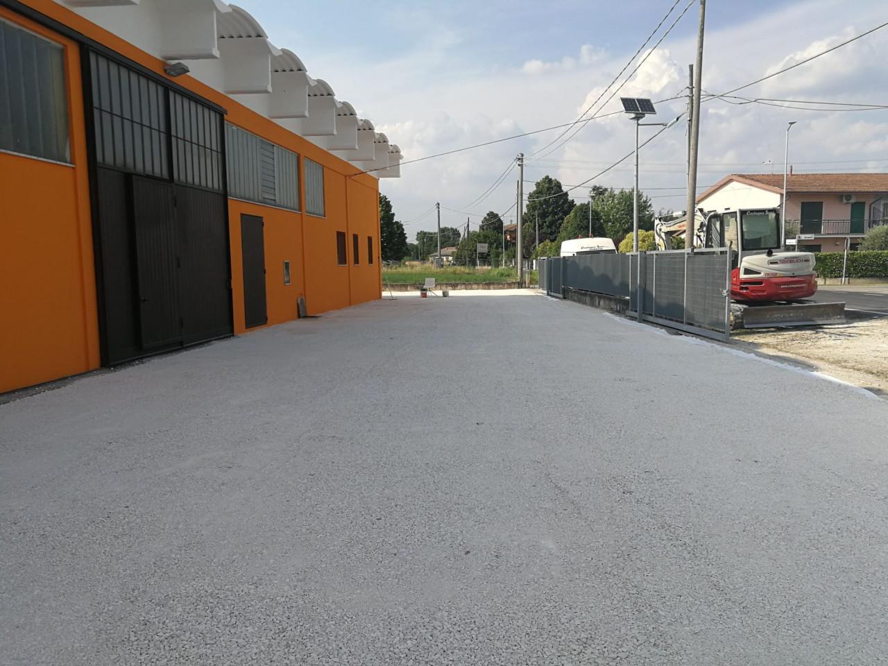 Capannone in Via Nogarole, Casale Di Scodosia, {3} - Foto 2