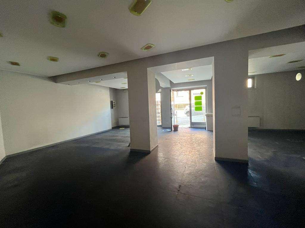Negozio in , Ancona, {3} - Foto 1