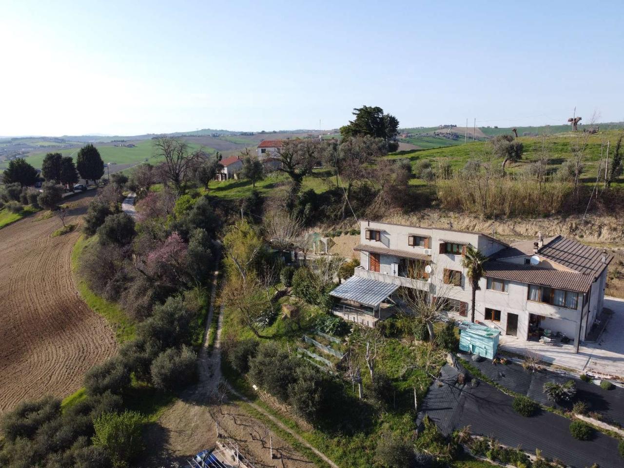 Villa bifamiliare in vendita a Filottrano