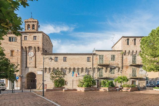 Quadrilocale in Via 14 Luglio 2, Falconara Marittima - Foto 1