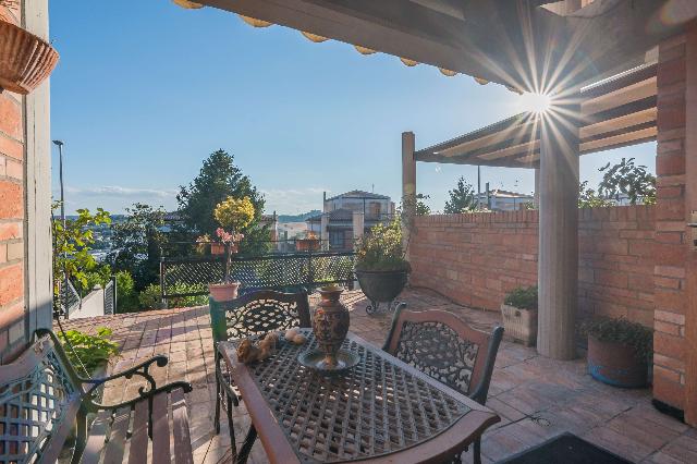 Terraced house in Via San Gaspare 21, Ancona - Photo 1