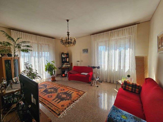 Apartament in {3}, - Photo 1