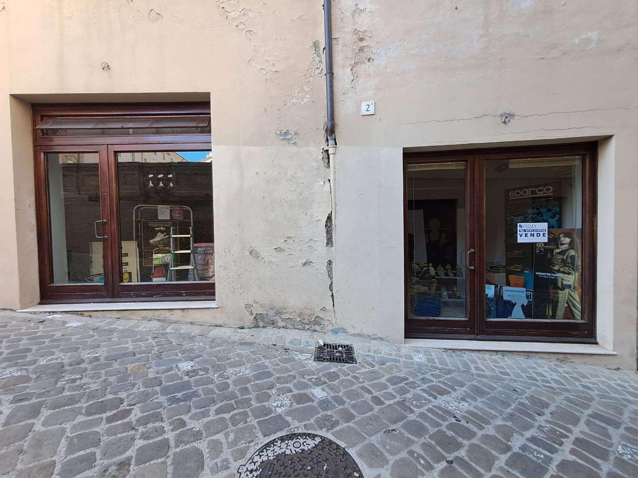 Negozio in Via del Fortino 2, Jesi, {3} - Foto 2