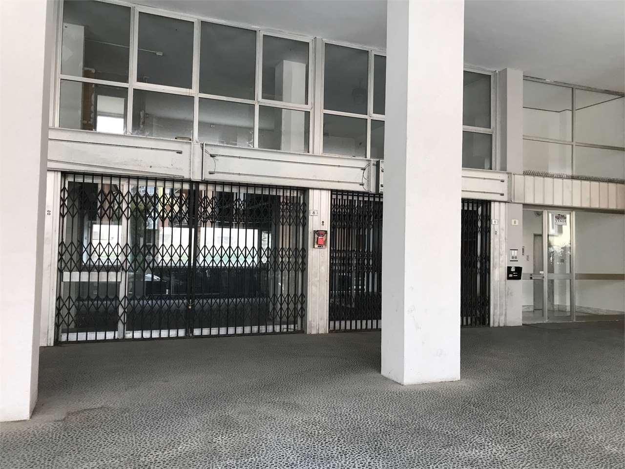 Negozio in , Ancona - Foto 1