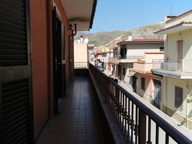 Villa in Via Milazzo S.N.C, Mondragone - Foto 1