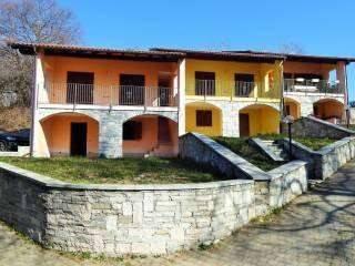 Terraced house, Nebbiuno - Photo 1