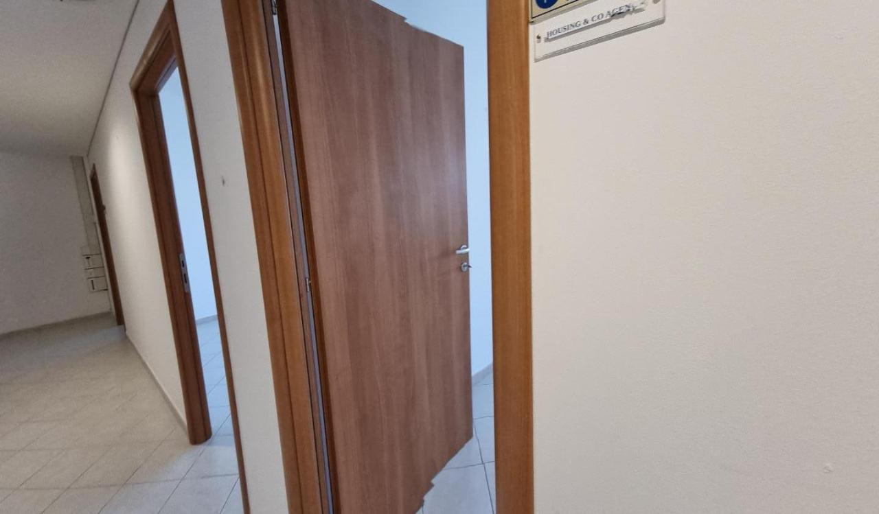 Capannone in dei Pelaghi 220, Livorno, {3} - Foto 2