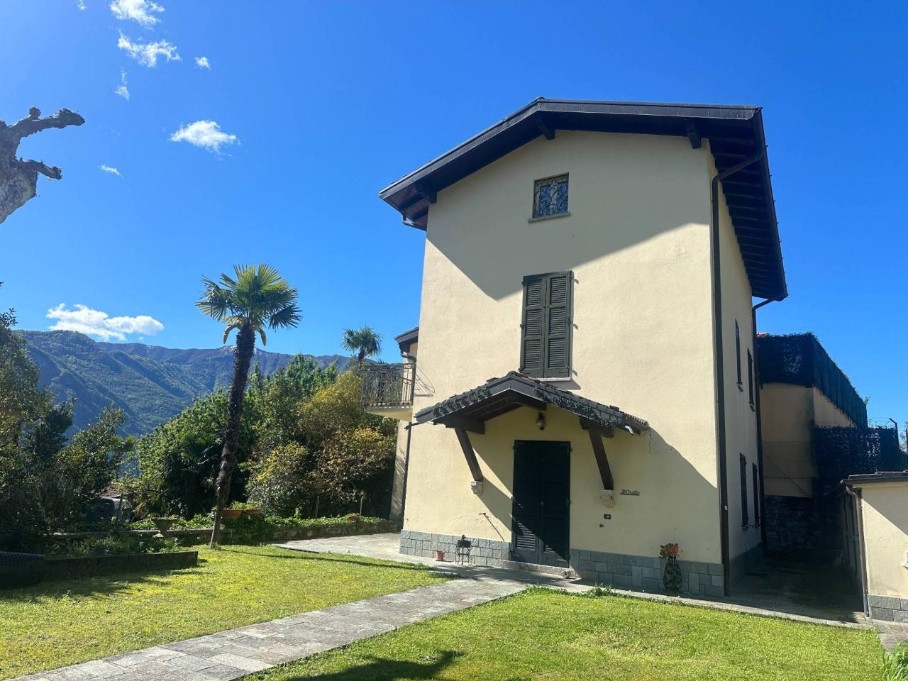 Villa in vendita a Tremezzina