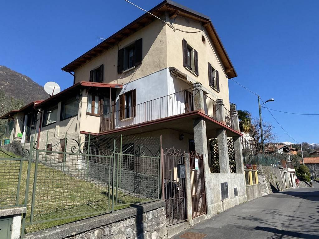 Appartamento in vendita a Tremezzina