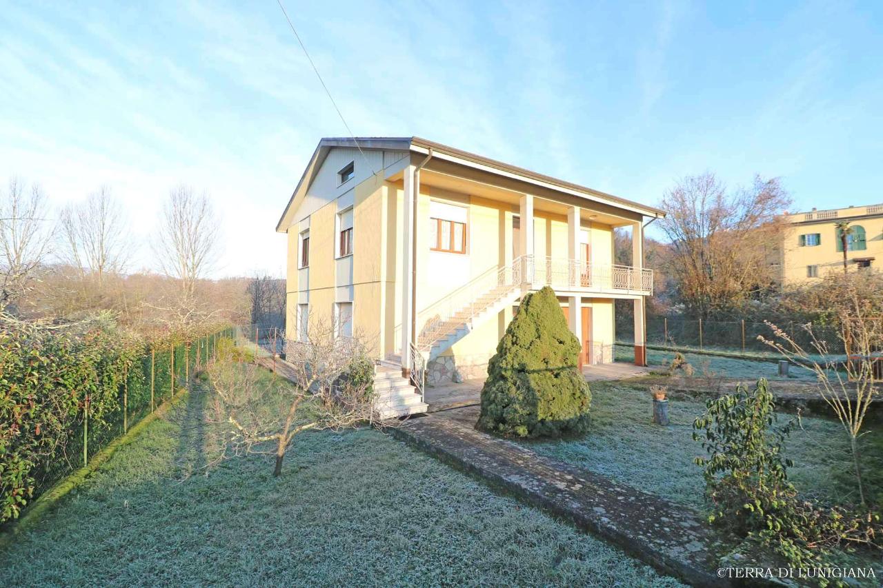 Villa unifamiliare in vendita a Villafranca In Lunigiana