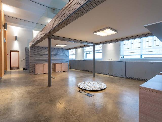 Shared office in Via Edmondo De Amicis, Milano - Photo 1