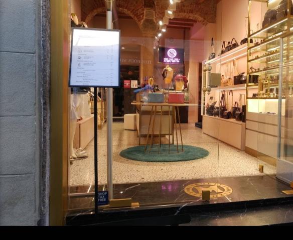 Shop in {3}, Via Brera - Photo 1