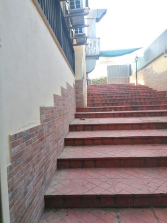 Magazzino in Via Raffaele Viviani 33, Maddaloni, {3} - Foto 2