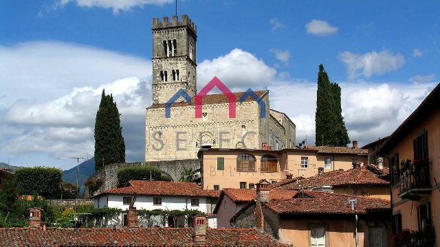 Terraced house, Barga - Photo 1